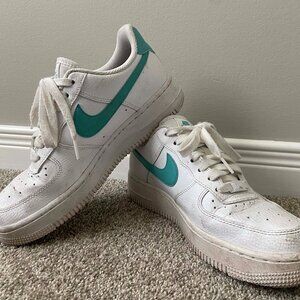 Nike Air Force 1 Low (Teal)